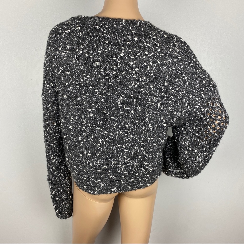 NEW TOPSHOP GREY CROPPED SWEATER - Picture 7 of 9